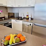 Luxury Ocean View 1 Bedroom Hébergement de vacances Playa de las Américas